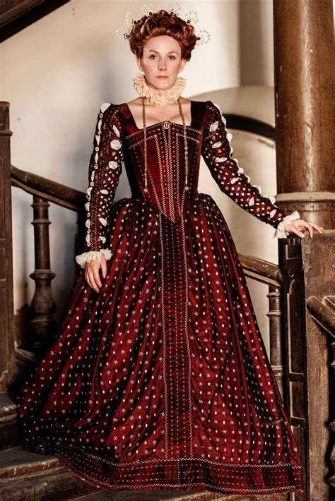 fashion in tudor times|tudor era outfits.